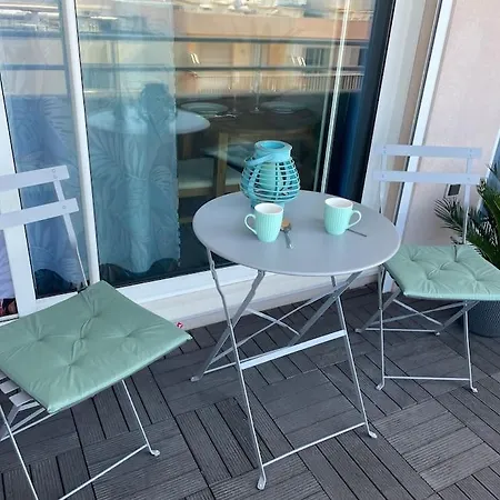 Magnifique 2 Pieces Juan Les Pins Αντίμπ