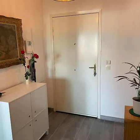 Magnifique 2 Pieces Juan Les Pins 公寓